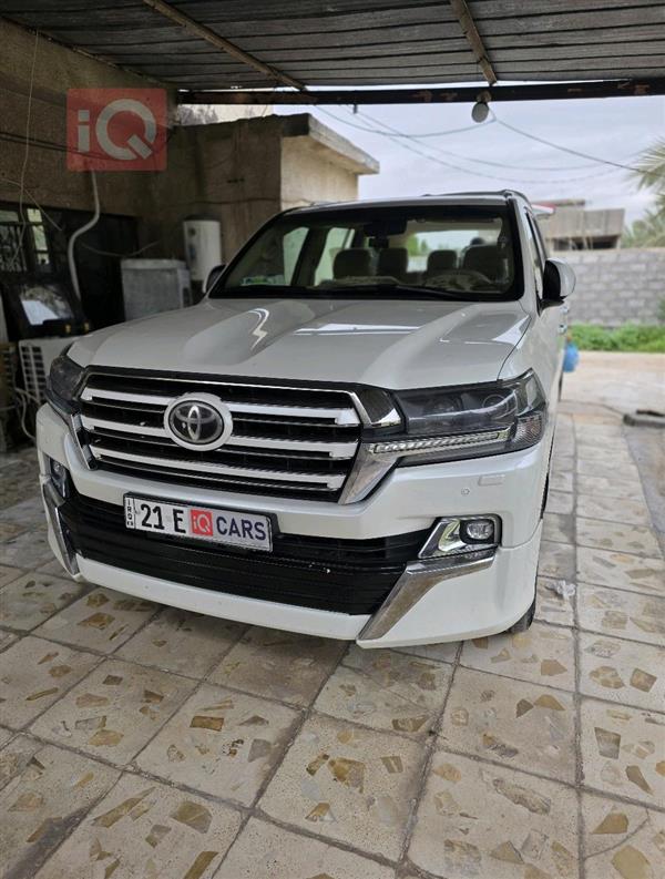 تويوتا لاندكروزر 2017 للبيع في العراق - بغداد